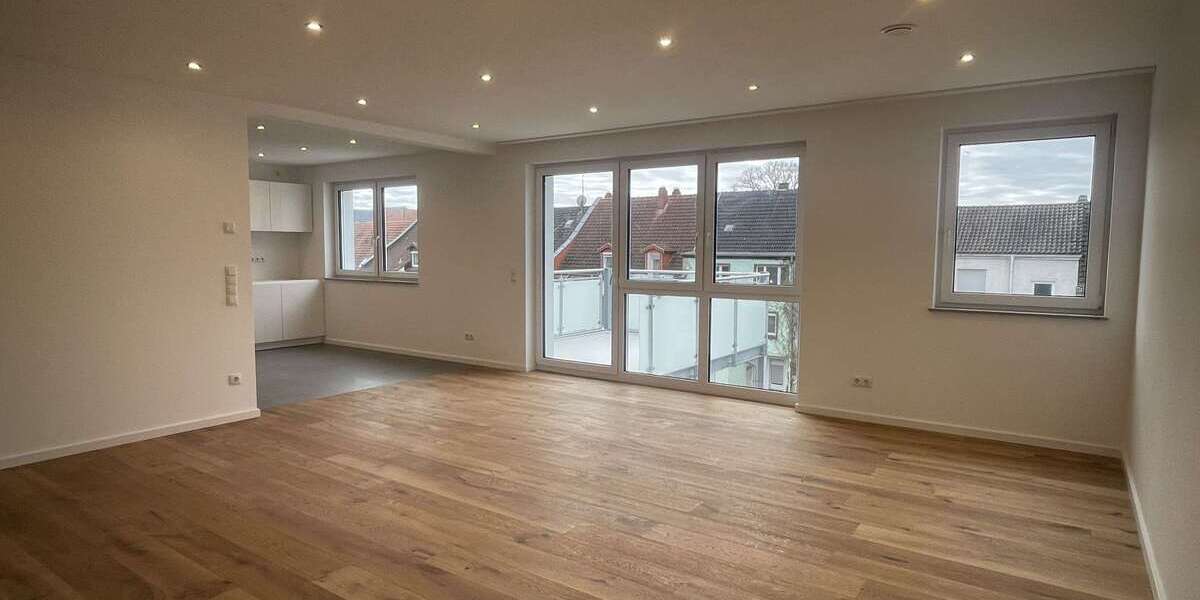 Etagenwohnung Kaiserslautern Betzenberg - 3 Zimmer, 114 m&sup2;, 1.665&euro; | Angebot:25271982