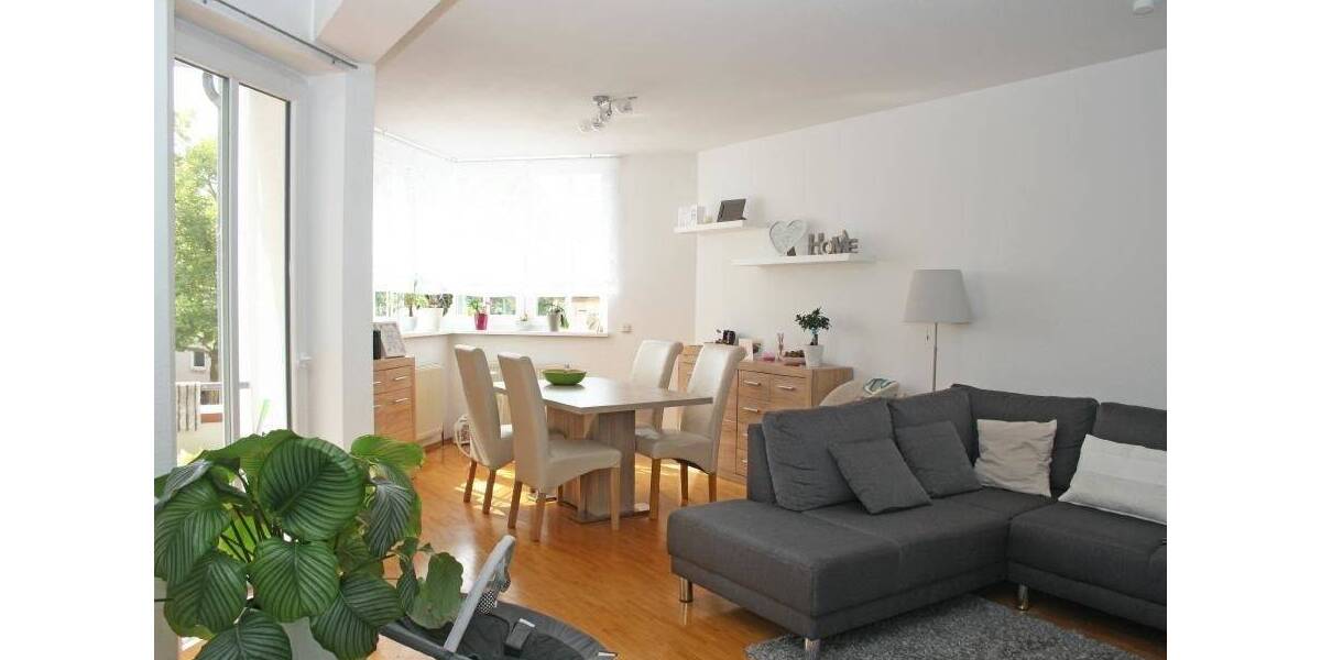 KL-InnenstadtNähe Shopping Mall - Schöne 3-Zimmer-Wohnung mit 2 Balkonen und EBK in zentraler Lage 3 zimmer