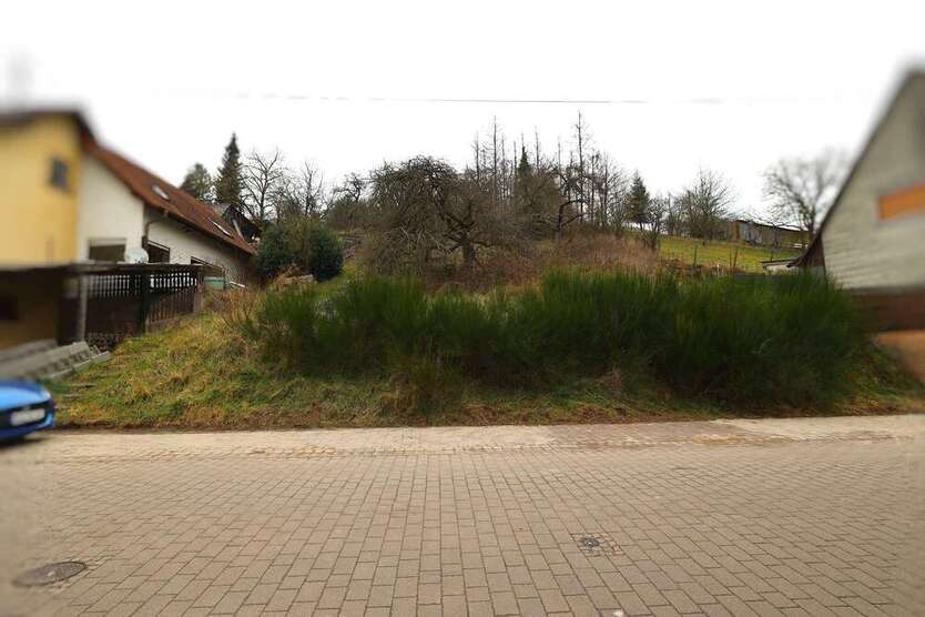 Grundstück zu verkaufen in Nanzweiler 65.000 € 774 m²