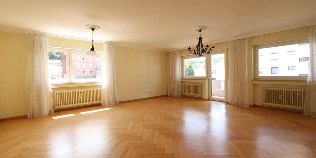 Etagenwohnung Landstuhl - 4 Zimmer, 142 m&sup2;, 295.000&euro; | Angebot:27090962