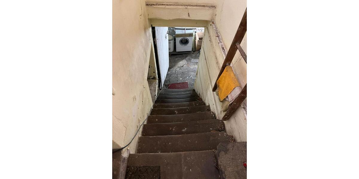 Reihenhaus Lambrecht (Pfalz) - 4.5 Zimmer, 100 m&sup2;, 80.000&euro; | Angebot:26640928