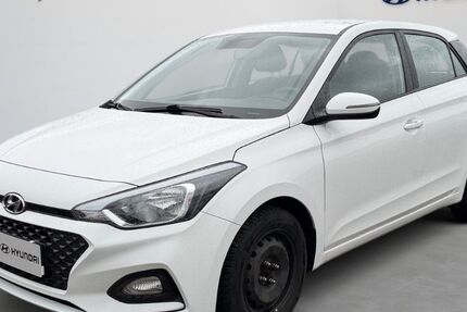 Hyundai i20 90.606 km 10.990 &euro; Pirmasens 66954