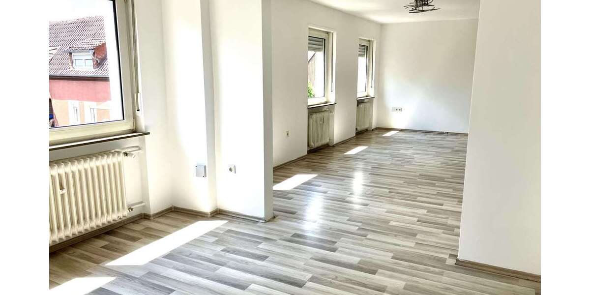Etagenwohnung Kaiserslautern Engelshof - 3 Zimmer, 95 m&sup2;, 790&euro; | Angebot:21395156