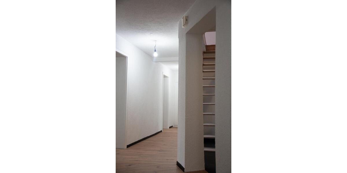 Einfamilienhaus Kaiserslautern Betzenberg - 4 Zimmer, 154 m&sup2;, 1.149&euro; | Angebot:25236364