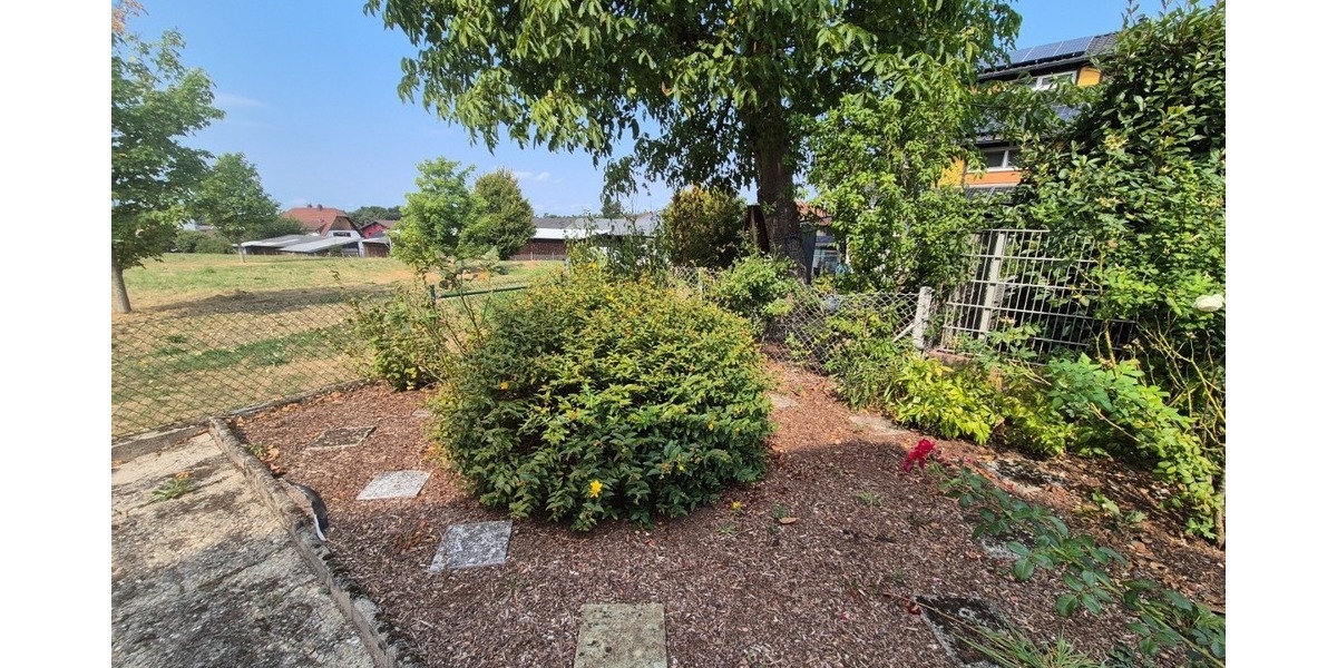 Sweet Home – Charmantes Reihenendhaus mit Garage & Stellplatz in beliebter Wohnlage von Morlautern 5.5 zimmer