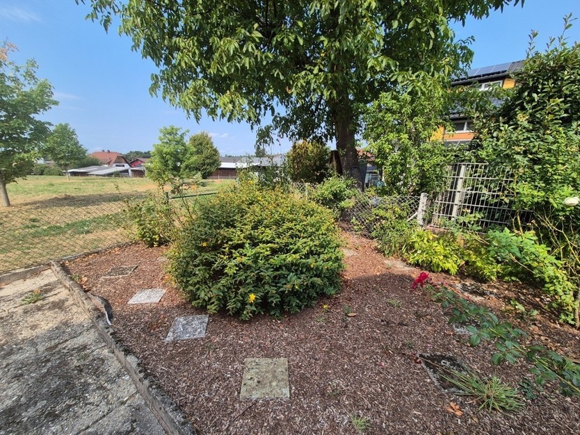 Sweet Home – Charmantes Reihenendhaus mit Garage & Stellplatz in beliebter Wohnlage von Morlautern 5.5 zimmer