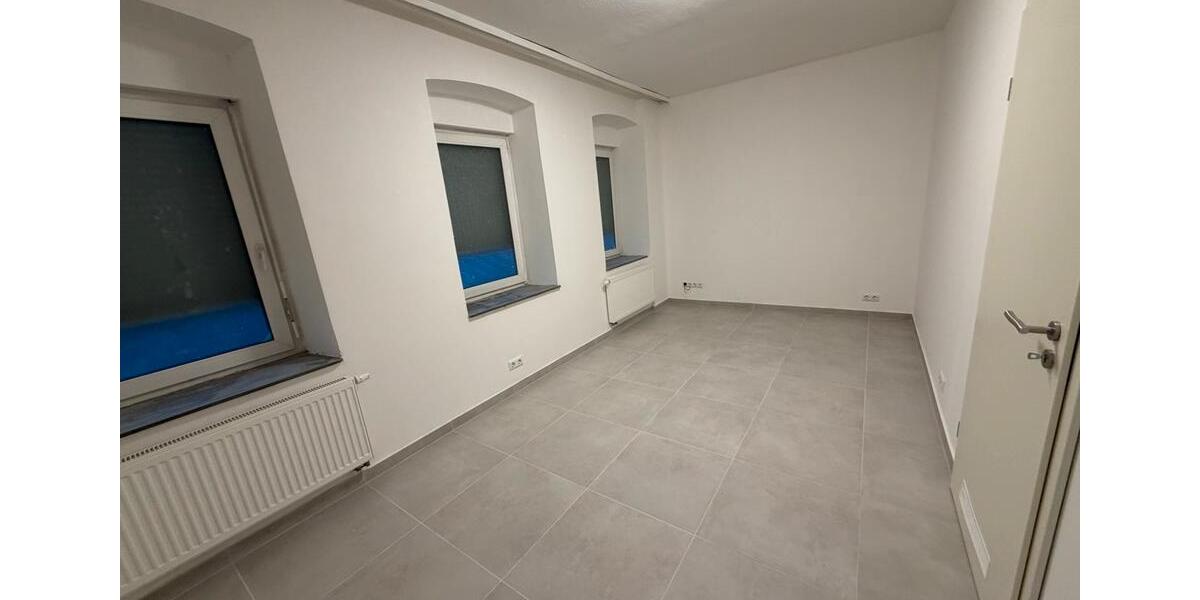Hochparterre Neustadt an der Weinstraße Diedesfeld - 3 Zimmer, 56 m&sup2;, 160.000&euro; | Angebot:25907235