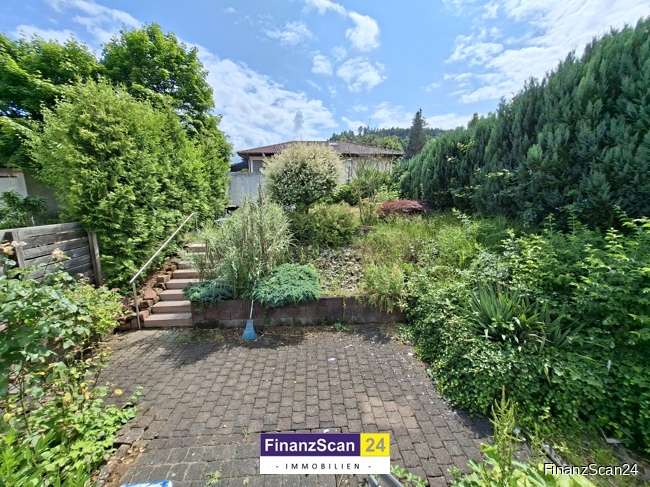Haus zum Mieten in Kaiserslautern Hohenecken 1.430 € 143 m²