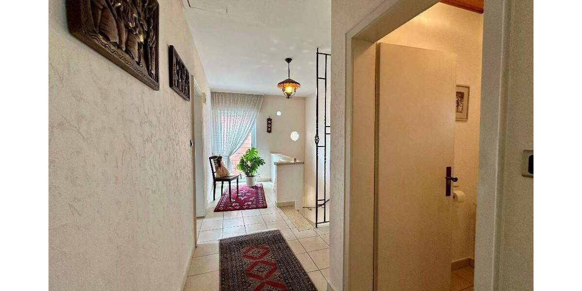 Einfamilienhaus Waldfischbach - 5 Zimmer, 151 m&sup2;, 215.000&euro; | Angebot:25777592