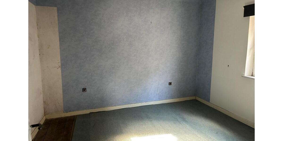 Einfamilienhaus Hermersberg - 6 Zimmer, 94 m&sup2;, 180.000&euro; | Angebot:26103828