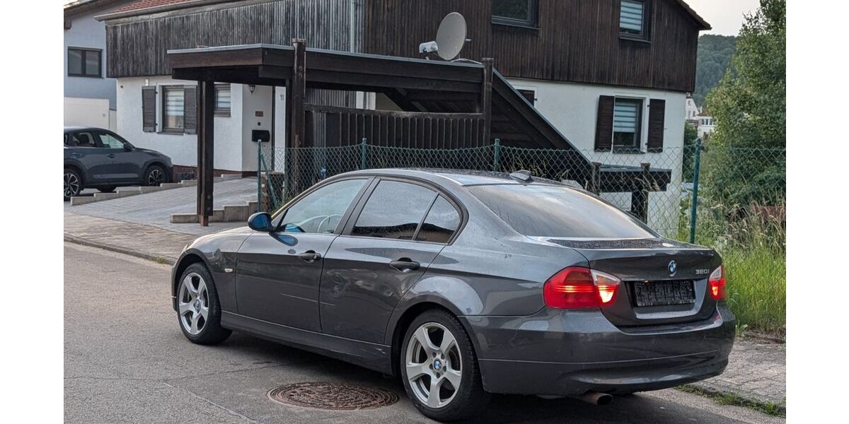 BMW 318 255.563 km 2.899 &euro; Waldfischbach-Burgalben 67714