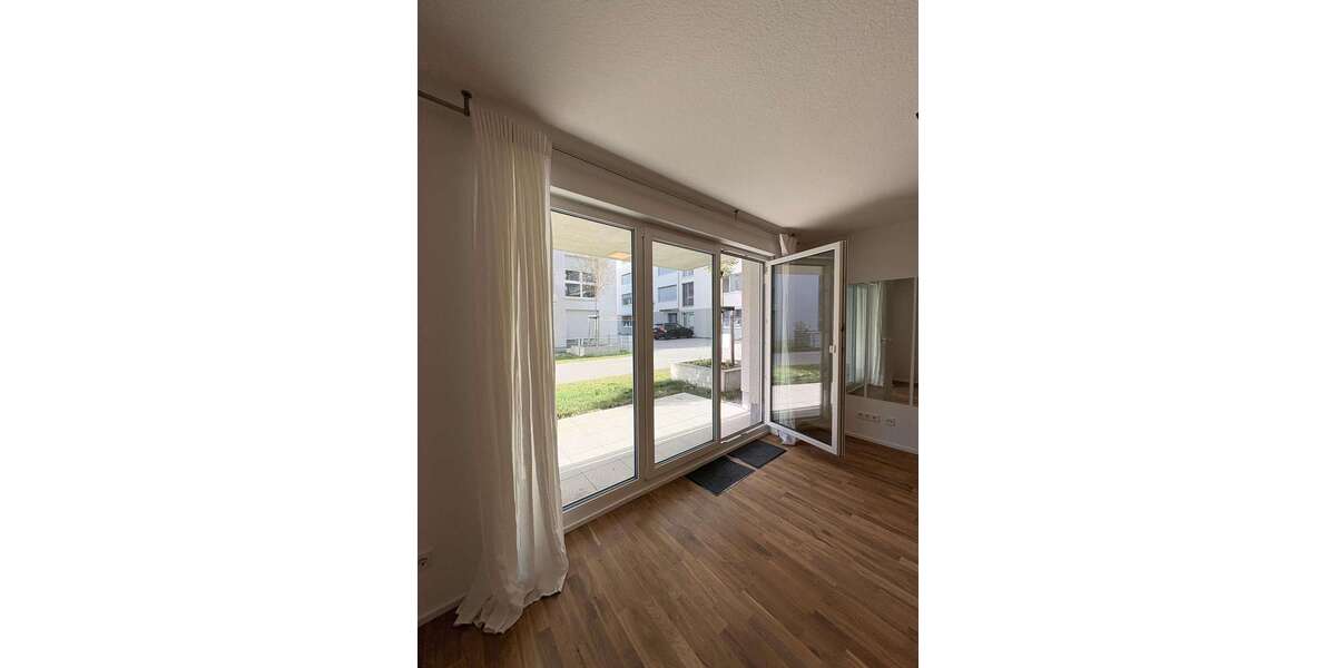 Etagenwohnung Kaiserslautern Bahnheim - 2 Zimmer, 67 m&sup2;, 800&euro; | Angebot:27708536