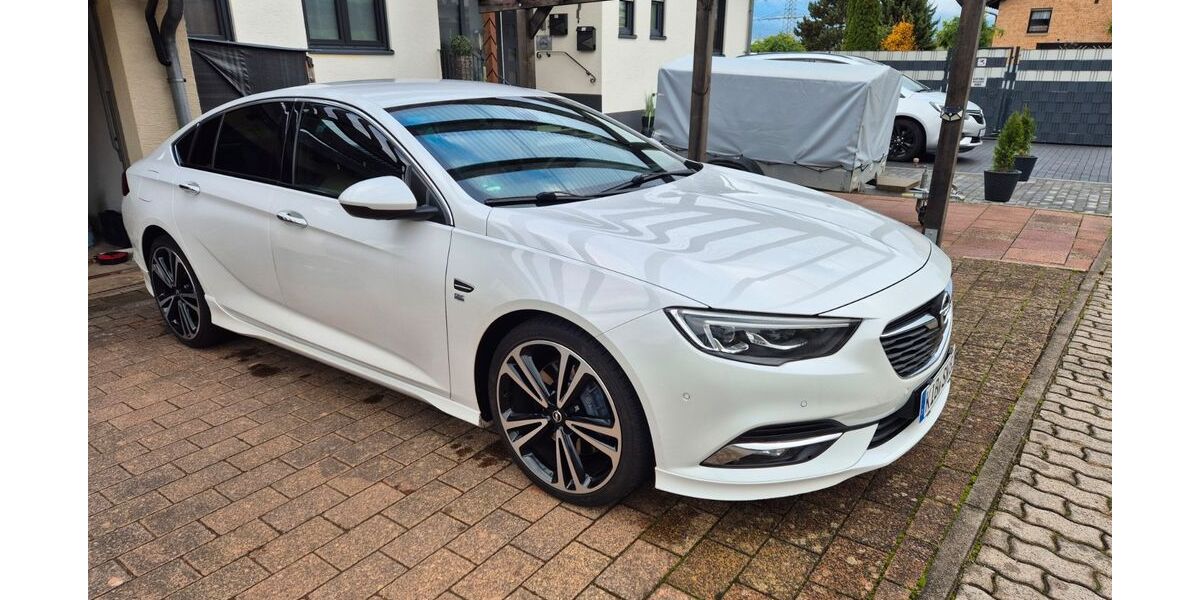 Opel Insignia 107.850 km 18.100 &euro; Lohnsfeld 67727