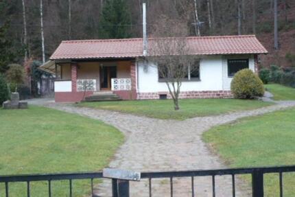 Haus Trippstadt - 1 Zimmer, 65 m&sup2;, 300.000&euro; | Angebot:24512455