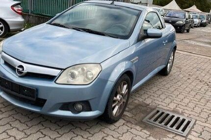 Opel Tigra 109.000 km 950 € Neustadt/Wstr. 67433