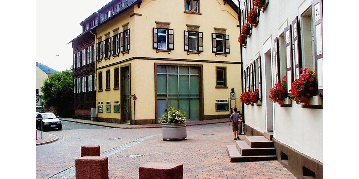Mehrfamilienhaus, Wohnhaus Lambrecht (Pfalz) - 10 Zimmer, 200 m&sup2;, 359.000&euro; | Angebot:26804243