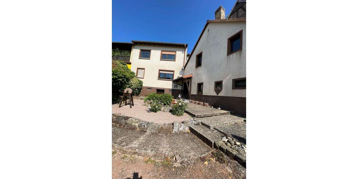 Einfamilienhaus Winnweiler / Alsenbrück Alsenbrück - 9 Zimmer, 153 m&sup2;, 130.000&euro; | Angebot:27195132