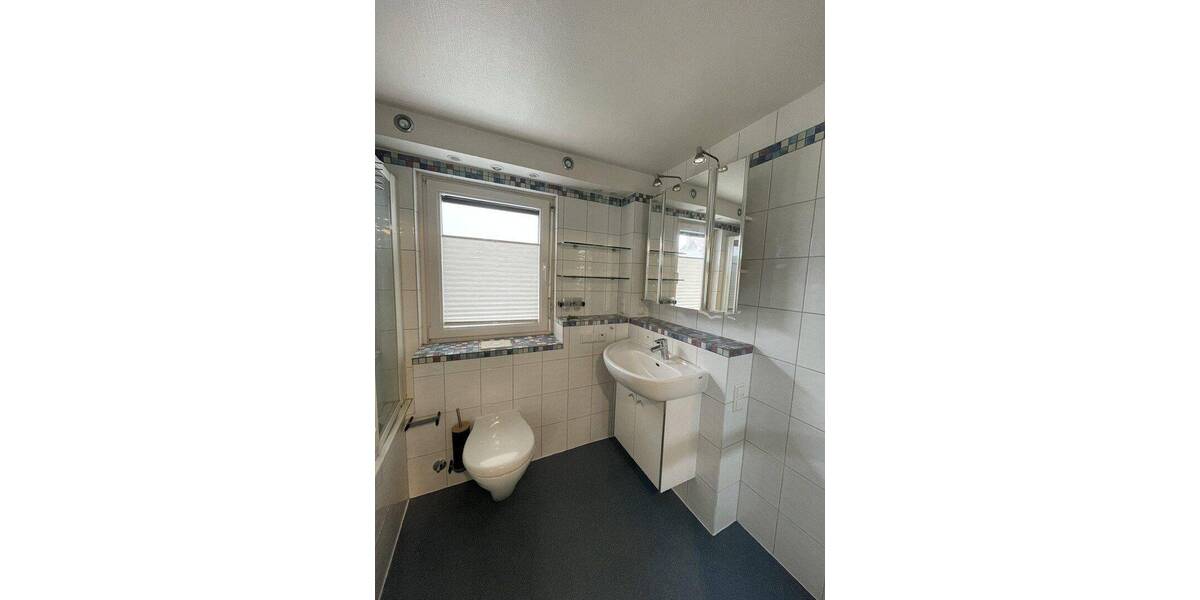 Etagenwohnung Neustadt an der Weinstraße Haardt - 3 Zimmer, 104 m&sup2;, 988&euro; | Angebot:26840387