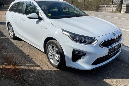 Kia ceed / Ceed 160.500 km 10.900 &euro; Bruchmühlbach-Miesau 66892