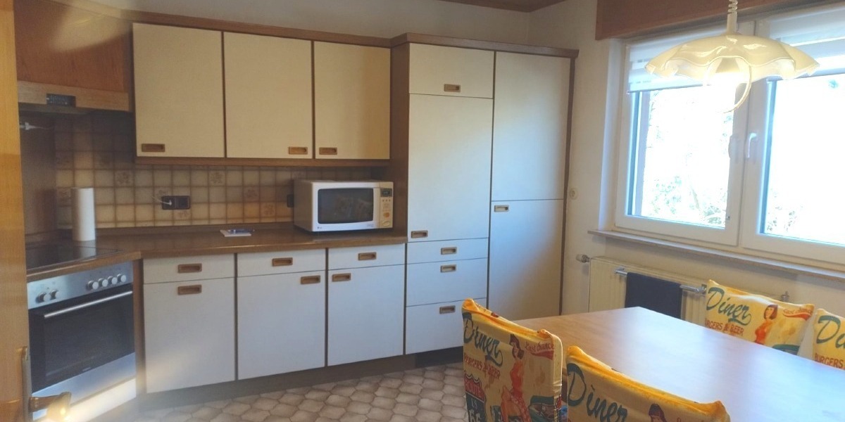 Einziehen & Wohlfühlen – Gepflegtes freistehendes 60er-Jahre-EFH mit Gartenparadies - Einfamilienhaus Thaleischweiler-Fröschen Fröschen | Angebot:25342461