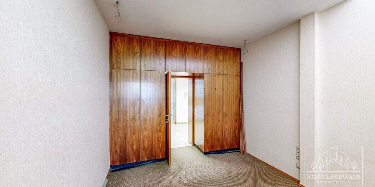 Gewerbeobjekt Pirmasens Innenstadt - 6 Zimmer, 275 m&sup2;, 2.500&euro; | Angebot:23733652