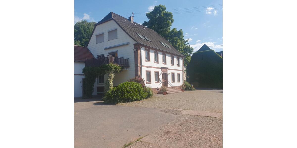 Erdgeschoßwohnung Queidersbach - 2.5 Zimmer, 92 m&sup2;, 800&euro; | Angebot:27567345