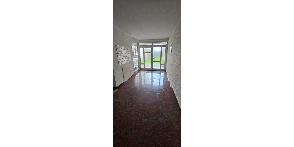 Etagenwohnung Kaiserslautern Bahnheim - 3.5 Zimmer, 93 m&sup2;, 219.000&euro; | Angebot:26552223