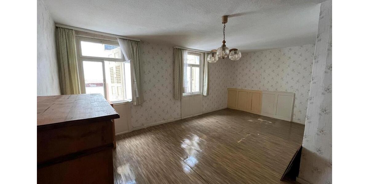 Reihenhaus Lambrecht (Pfalz) - 4.5 Zimmer, 100 m&sup2;, 80.000&euro; | Angebot:26640928