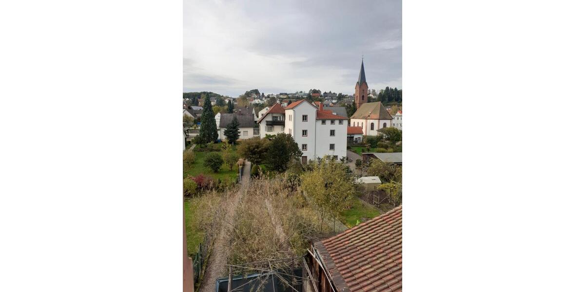 Einfamilienhaus Kaiserslautern Betzenberg - 8 Zimmer, 194 m&sup2;, 289.000&euro; | Angebot:26613695