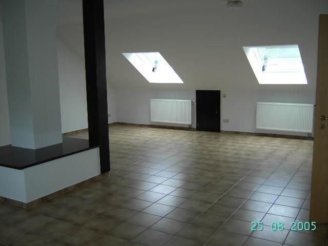 Etagenwohnung Weilerbach - 7 Zimmer, 144 m&sup2;, 880&euro; | Angebot:26610573