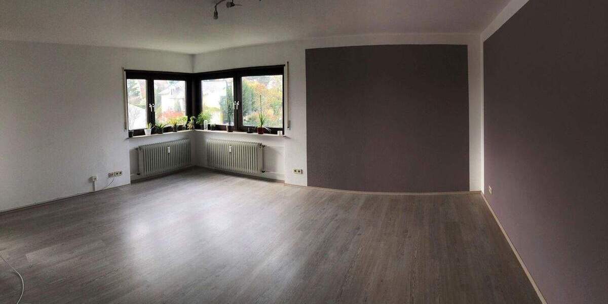 Blick & Lage!! helle - unvermietete 3,5 Zimmerwohnung ca. 88 qm mit Südbalkon 3 zimmer