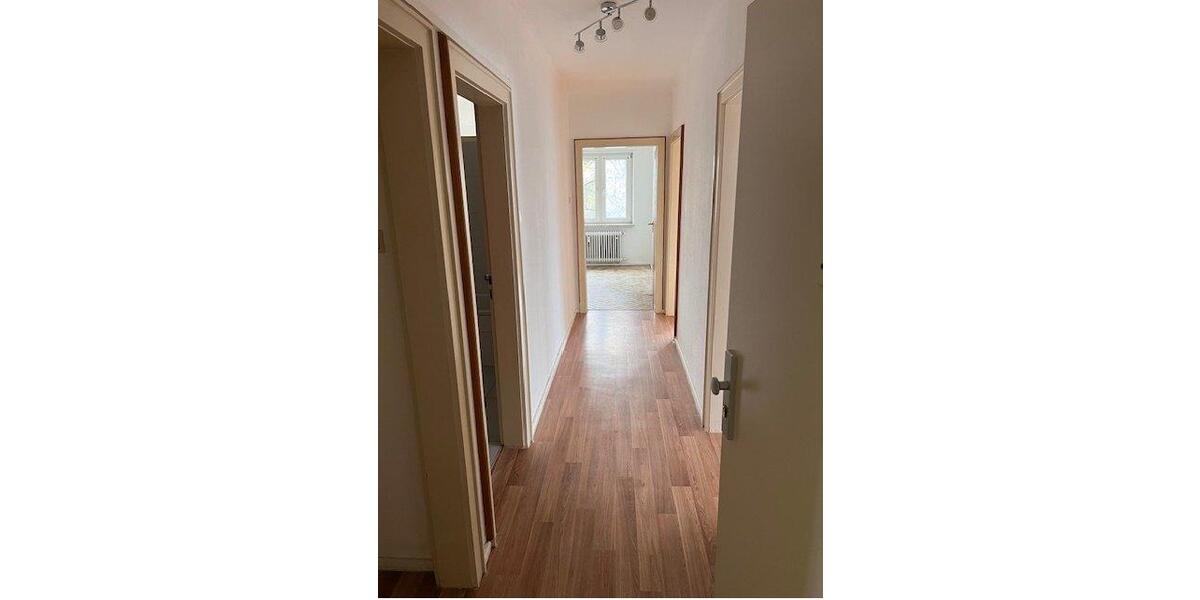 Etagenwohnung Pirmasens - 3 Zimmer, 81 m&sup2;, 460&euro; | Angebot:26442564