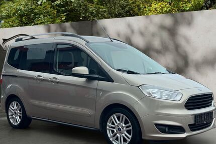 Ford Tourneo Courier 76.200 km 10.500 &euro; Neustadt 67434