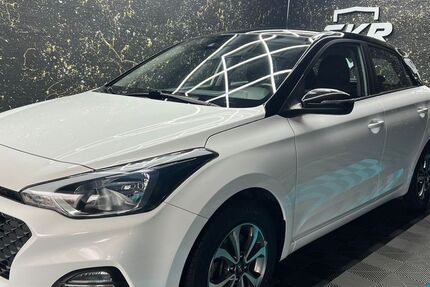 Hyundai i20 84.100 km 11.999 &euro; Enkenbach-Alsenborn 67677