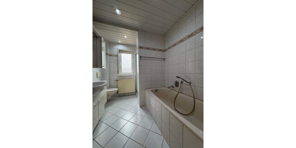 Mehrfamilienhaus, Wohnhaus Ramstein-Miesenbach Ramstein - 8 Zimmer, 185 m&sup2;, 398.000&euro; | Angebot:24435314