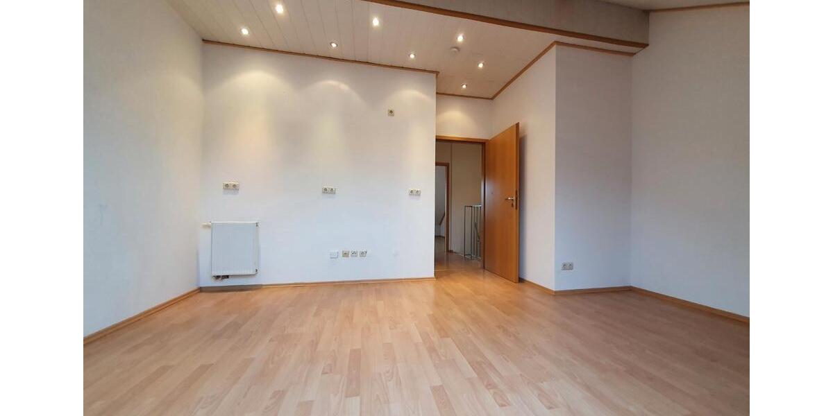 Reihenhaus Kaiserslautern Engelshof - 5 Zimmer, 141 m&sup2;, 398.000&euro; | Angebot:27094841