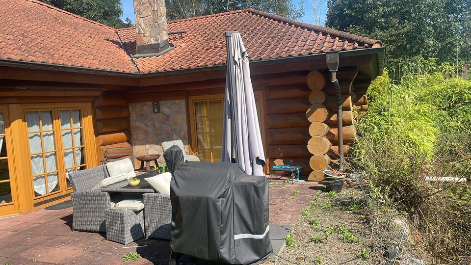 Villa Bruchmühlbach-Miesau Miesau - 6 Zimmer, 270 m&sup2;, 2.400&euro; | Angebot:26397687