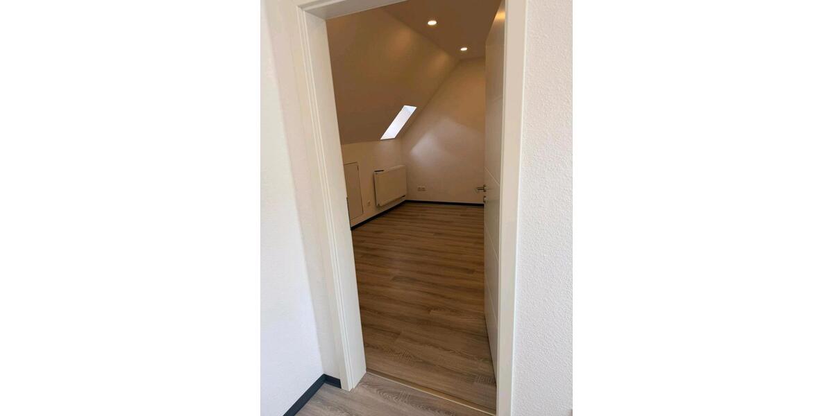 Etagenwohnung Kaiserslautern - 3 Zimmer, 70 m&sup2;, 600&euro; | Angebot:26455595