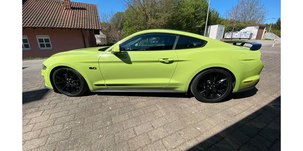 Ford Mustang 54.000 km 36.999 &euro; Oberarnbach 66851