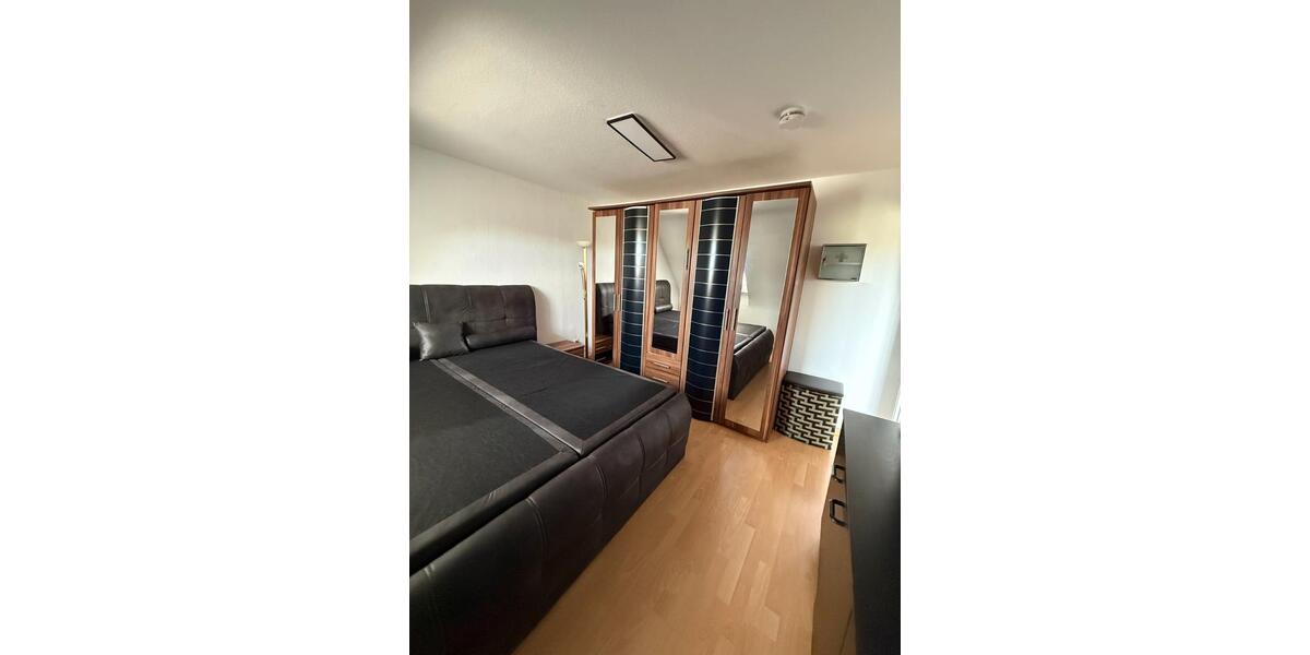 Dachgeschoßwohnung Rockenhausen - 2 Zimmer, 54 m&sup2;, 450&euro; | Angebot:26322627