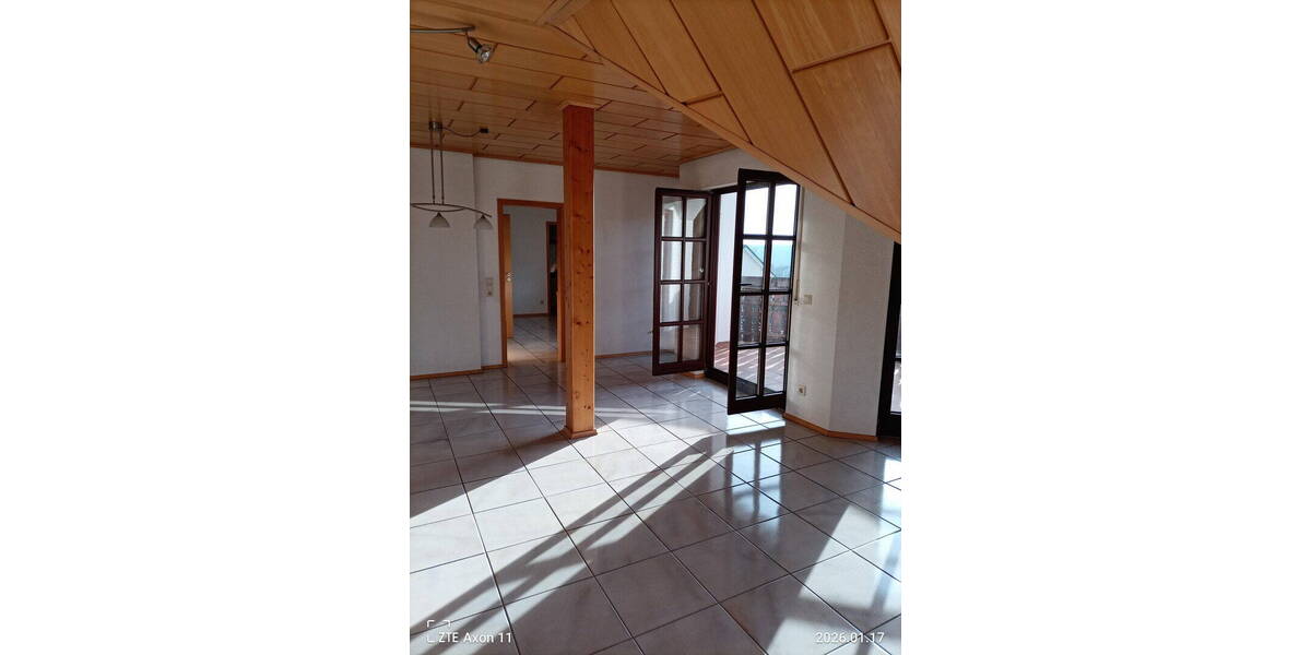Etagenwohnung Ramstein-Miesenbach Miesenbach - 3 Zimmer, 118 m&sup2;, 270.000&euro; | Angebot:26595215