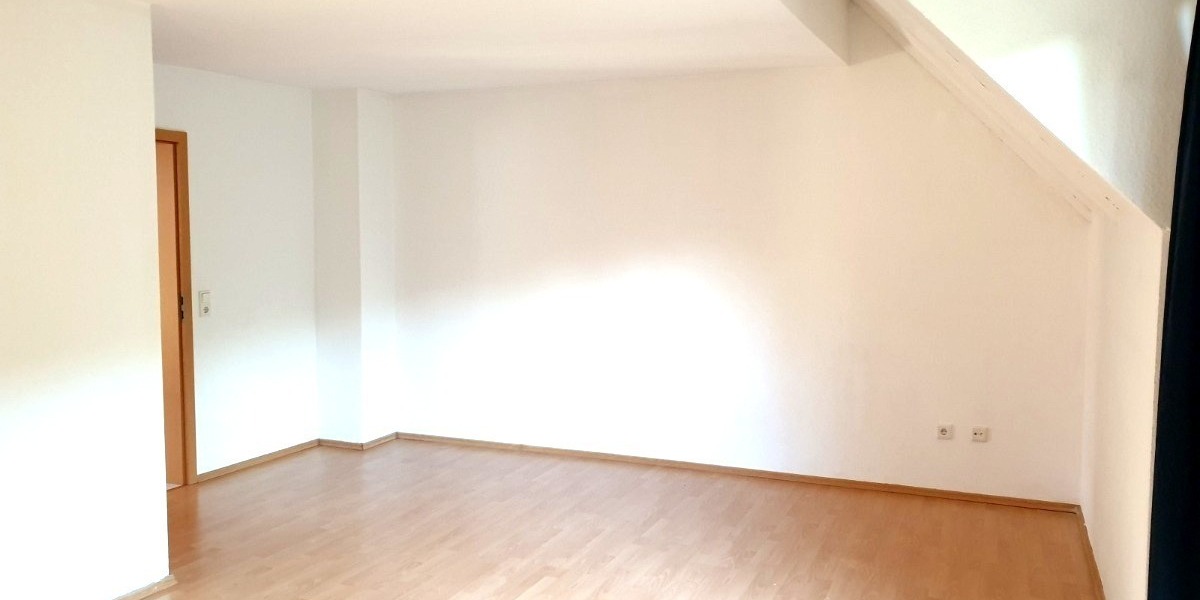 REH mit kleinem Grundstück als lukrative Investitionsmöglichkeit neu vermietbar ab 01.03.26 5 zimmer