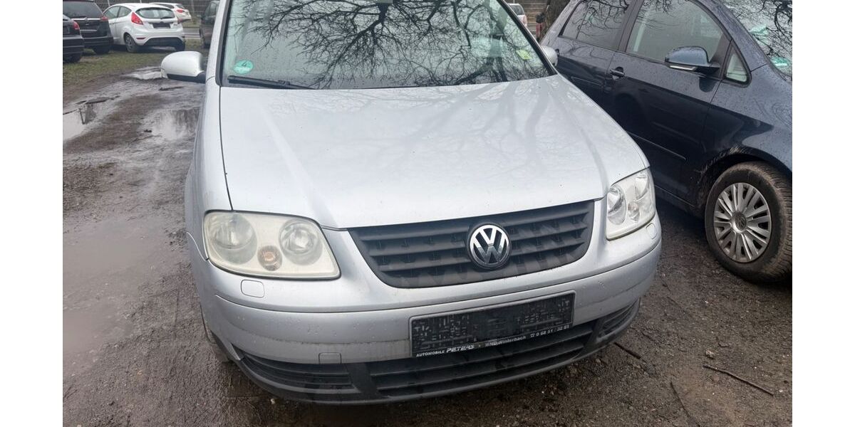 VW Touran 391.215 km 1.890 &euro; Kaiserslautern 67663