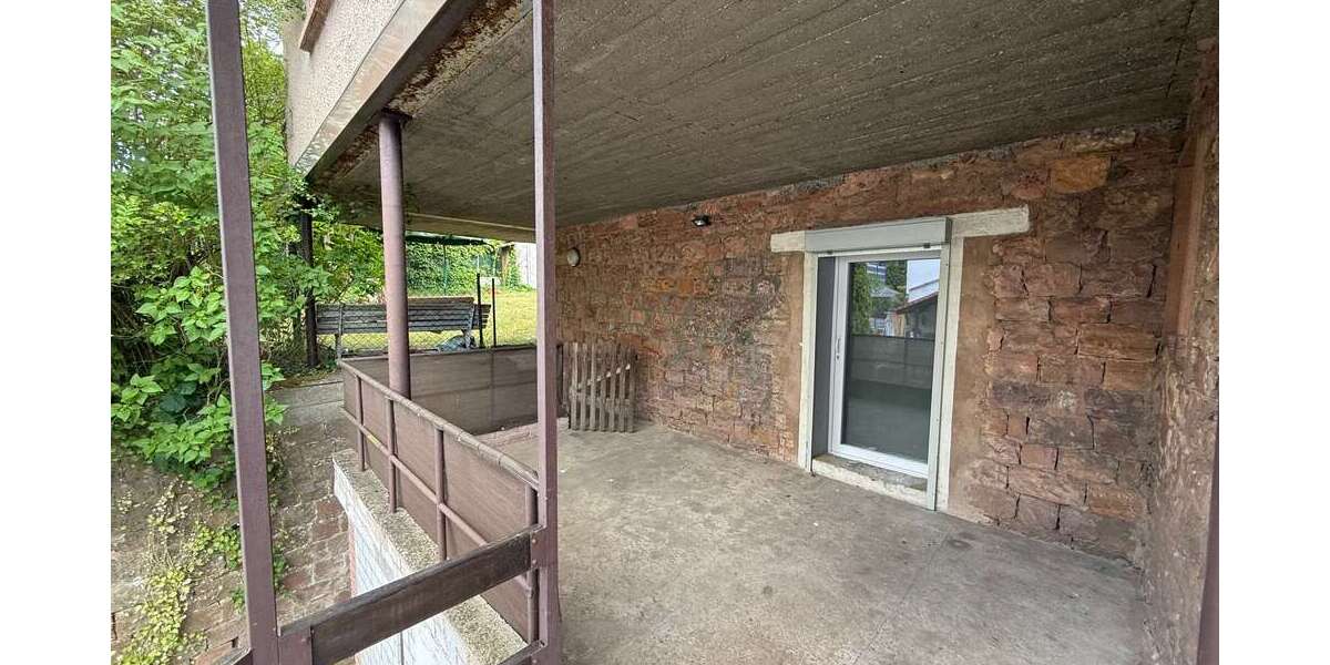 Fetzer Immo: Ein- bis Zweifamilienhaus mit viel Charme - Einfamilienhaus Ramstein-Miesenbach Miesenbach | Angebot:27536353