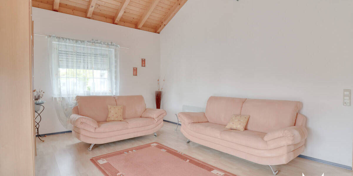 Etagenwohnung Kaiserslautern / Morlautern Morlautern - 3 Zimmer, 101 m&sup2;, 990&euro; | Angebot:26816406