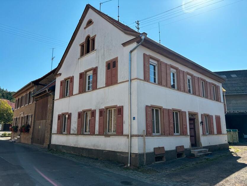 EinMehrfamilienhaus Dreiseitenhof Bauernhof