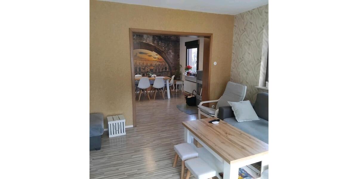 Einfamilienhaus Hauenstein - 6 Zimmer, 119 m&sup2;, 270.000&euro; | Angebot:25293371