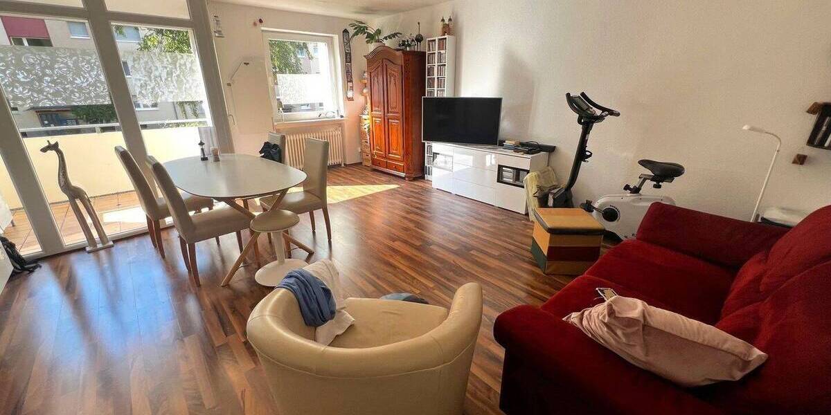 Etagenwohnung Kaiserslautern Innenstadt - 3 Zimmer, 78 m&sup2;, 720&euro; | Angebot:26081024