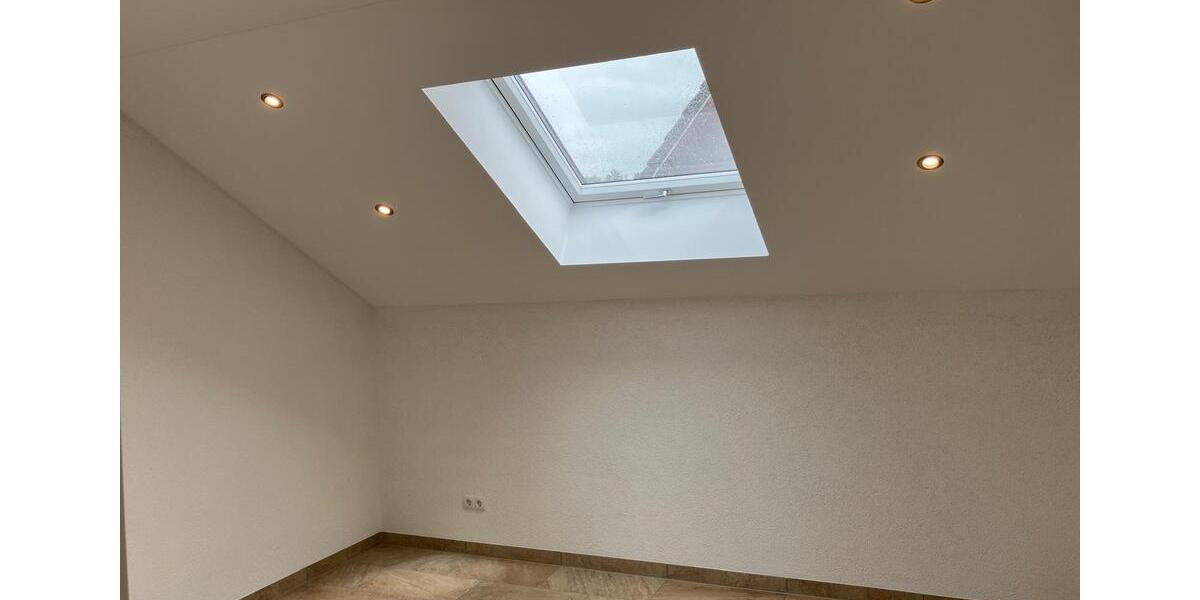 Dachgeschoßwohnung Rockenhausen - 3 Zimmer, 65 m&sup2;, 830&euro; | Angebot:26660709