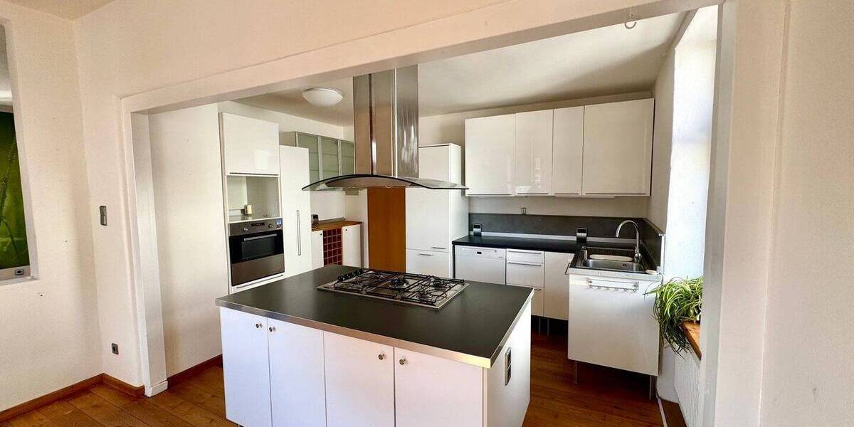 Mehrfamilienhaus, Wohnhaus Kaiserslautern Innenstadt - 7 Zimmer, 182 m&sup2;, 375.000&euro; | Angebot:26786844